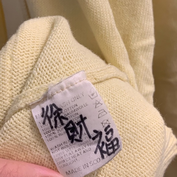 Burberrys Vintage Cardigan - Picture 6 of 7